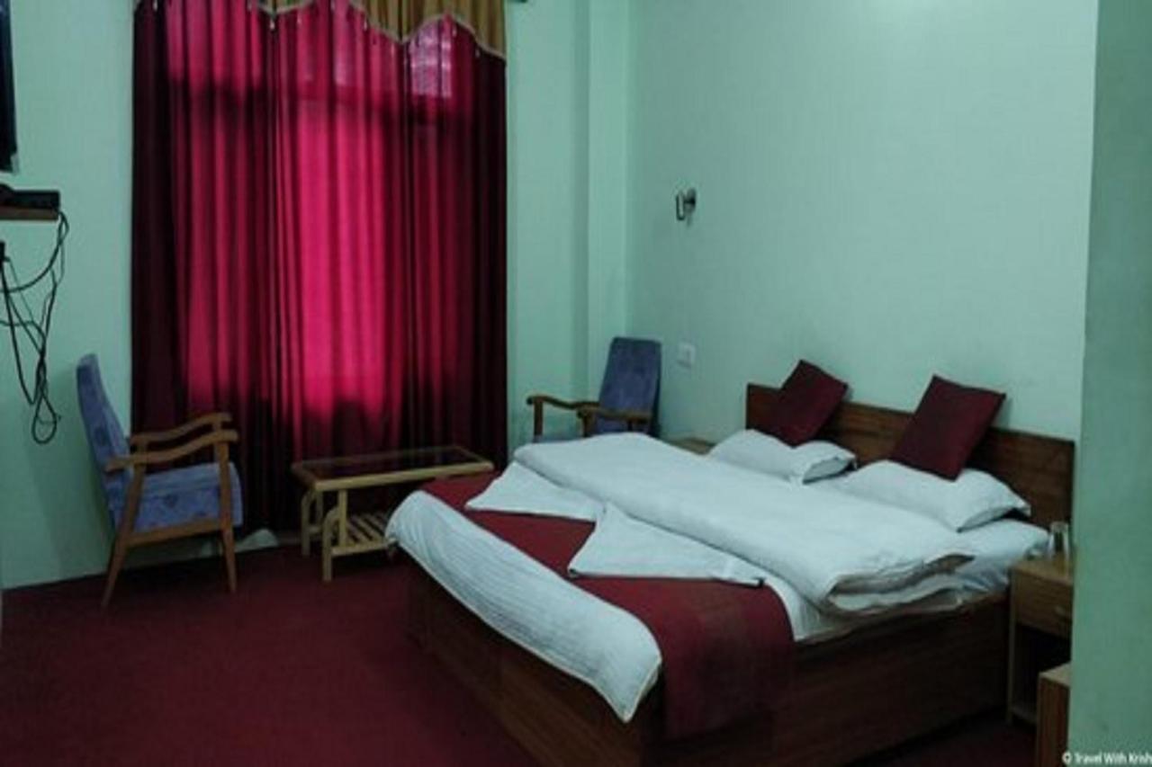 Hotel Suru View Kargil Exteriör bild